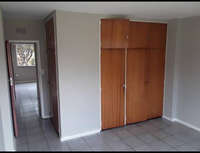 2 BEDROOM PROPERTY TO RENT IN FLORIDA PARK